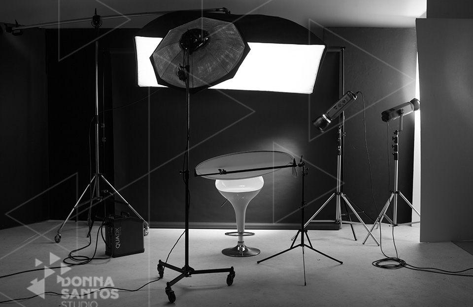 studio lights with reflector